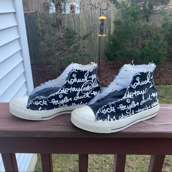 Converse CT Sketched Hi Black / White 100033f Shoes Barely Used Size 5 - Picture 1 of 10